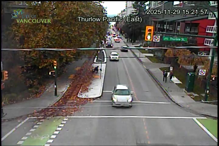 Thurlow St & Pacific St - W