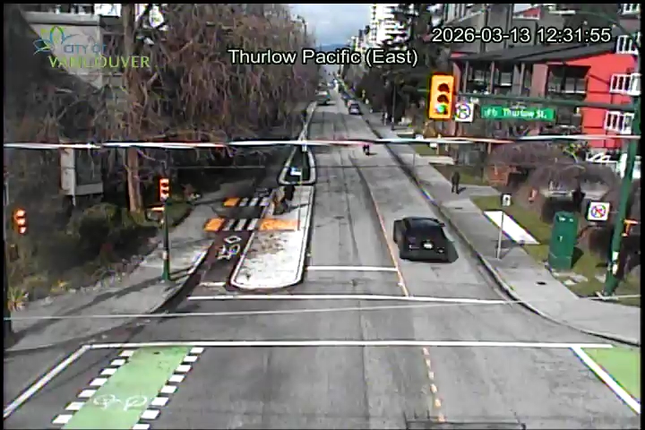 Thurlow St & Pacific St - W
