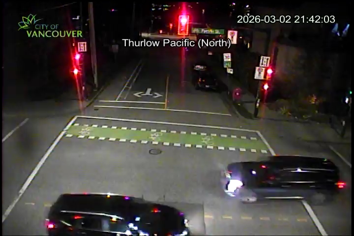 Thurlow St & Pacific St - S