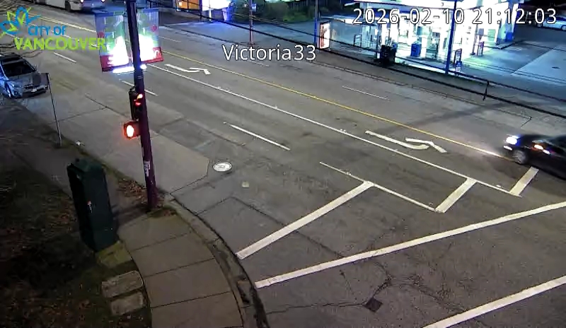 Victoria Dr and E 33rd Ave - South