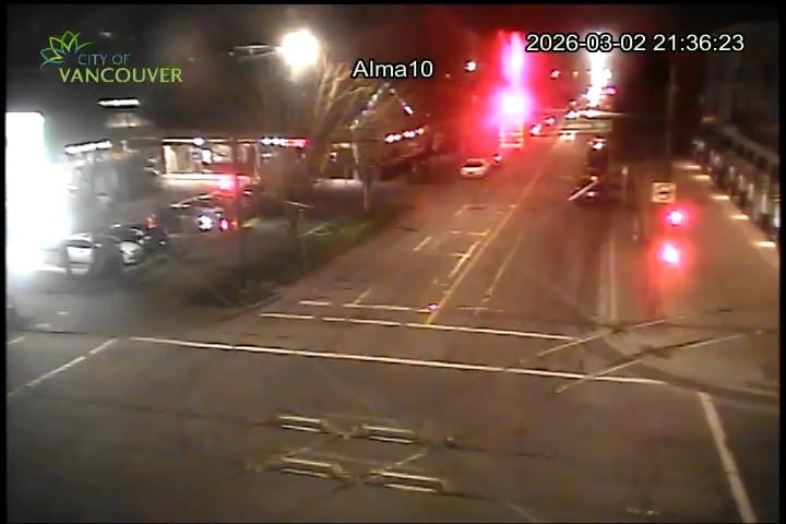 Alma St & W 10th Ave - E