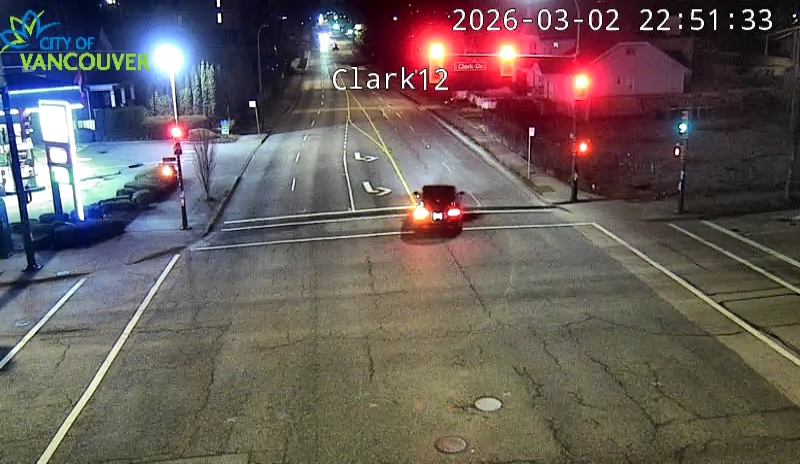 Clark Dr & E 12th Ave - E