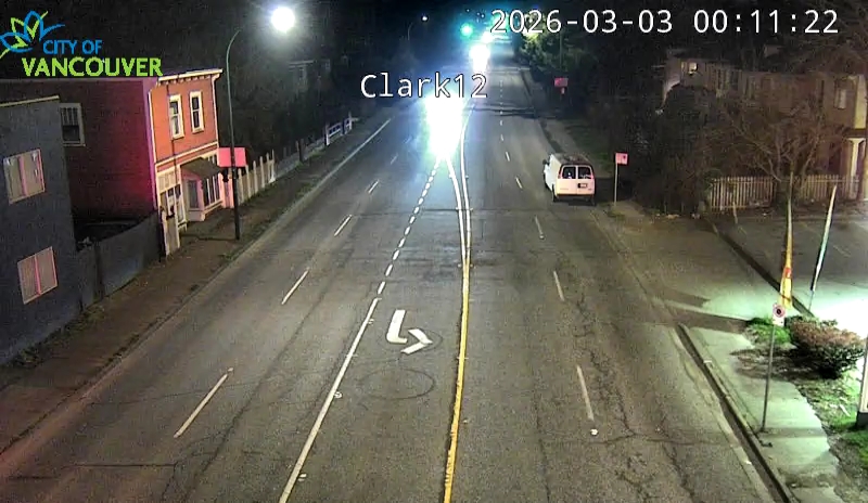 Clark Dr & E 12th Ave - W